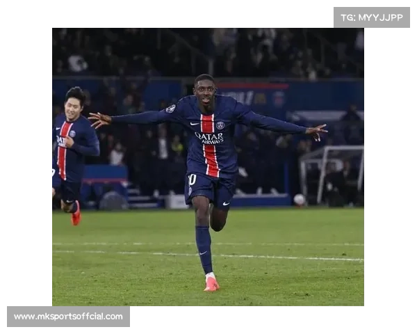 登贝莱在巴黎圣日耳曼展现成熟领导力,逐渐成为球队关键人物 登贝莱在巴黎圣日耳曼展现成熟领导力,逐渐成为球队关键人物